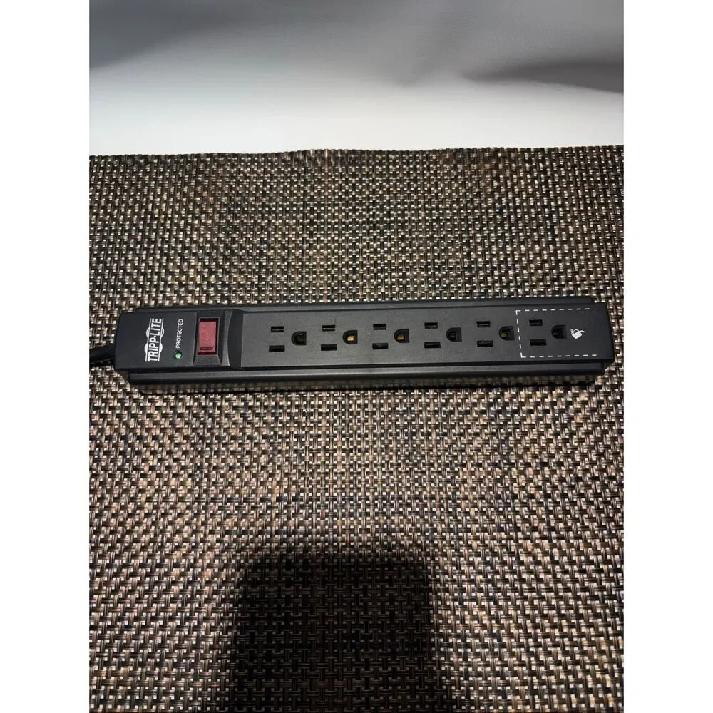 Tripp Lite Series Power Strip 6 Outlet